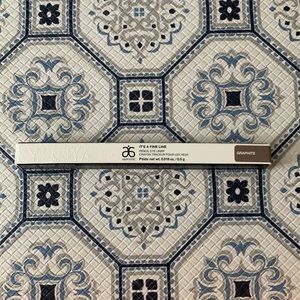 NWT* ARBONNE - ITS A FINE LINE PENCIL EYELINER
